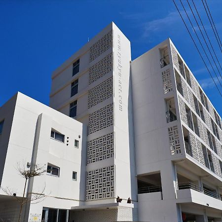 アルセ琉球ハーバーステイ Aparthotel Urasoe Екстериор снимка